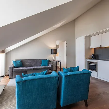 8 Building Apartment *